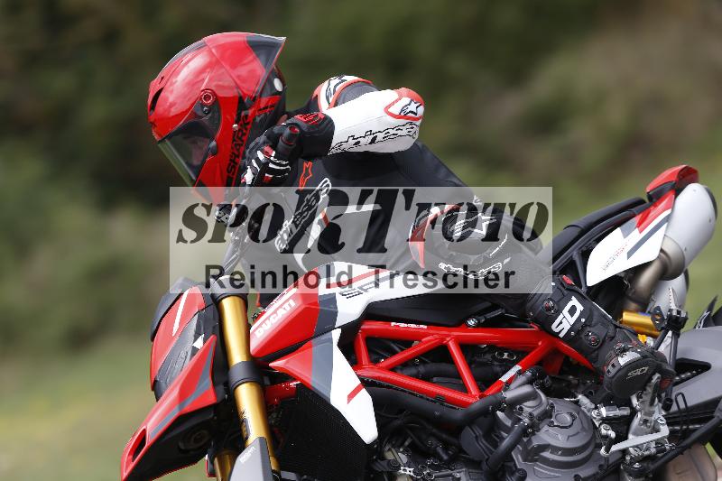 /37 28.07.2025 Dunlop Ride und Test Day ADR/Einsteiger gruen/17